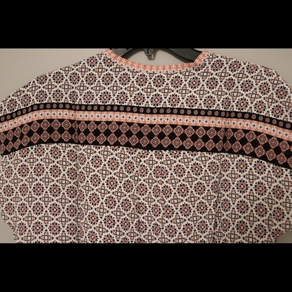 Max Studio NWT size small top - Picture 8 of 9